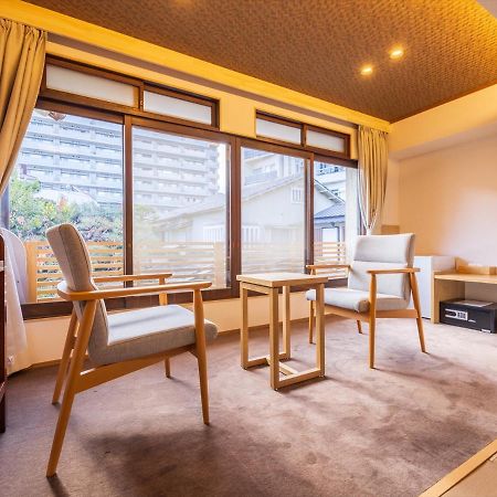 Hotel Atami Onsen Yamaki Ryokan Zewnętrze zdjęcie