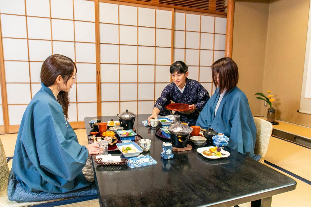 Atami Onsen Yamaki Ryokan Zewnętrze zdjęcie