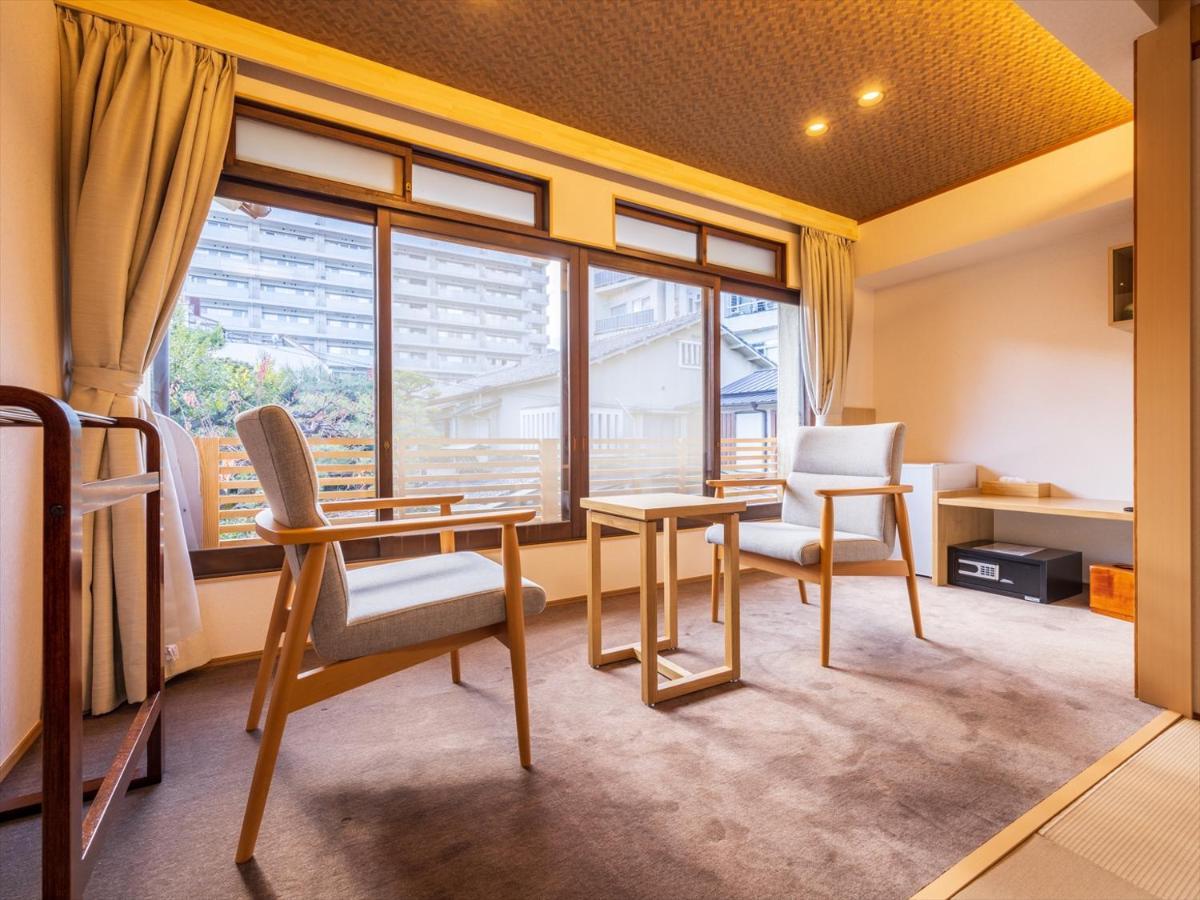 Hotel Atami Onsen Yamaki Ryokan Zewnętrze zdjęcie