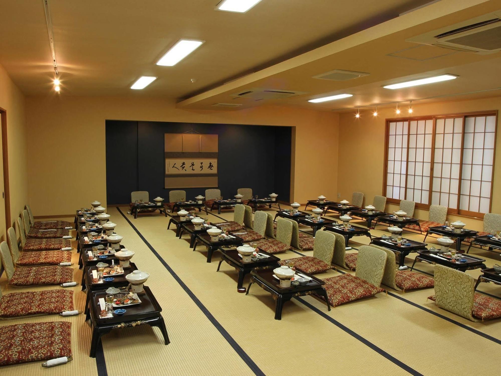 Hotel Atami Onsen Yamaki Ryokan Zewnętrze zdjęcie