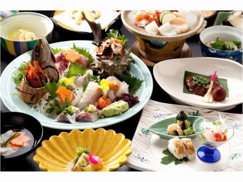 Atami Onsen Yamaki Ryokan Zewnętrze zdjęcie
