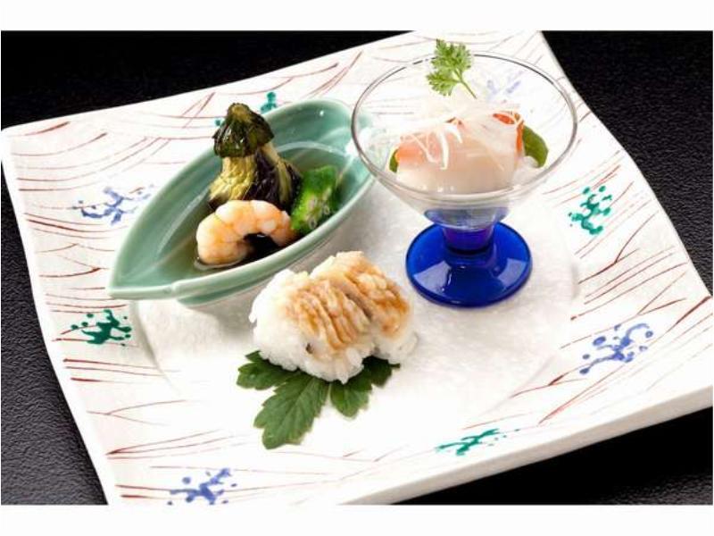 Atami Onsen Yamaki Ryokan Zewnętrze zdjęcie